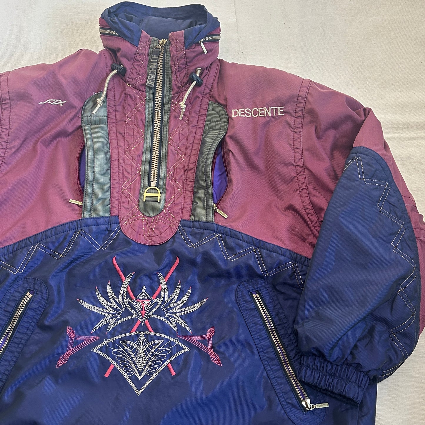 1990s DESCENTE Switzerland Team vintage ski Jacket